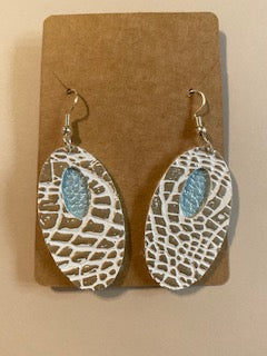 Alligator earrings-Gold with blue inlay