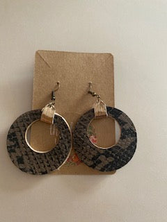 Snakeskin Circle earrings-Medium Brown/Bronze